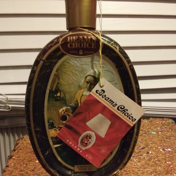 Jim Beam's 1972 Art Collection *Vermeer* bottle - Picture 2 of 7